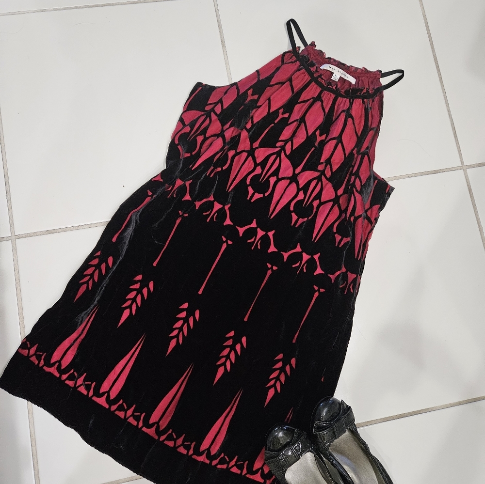 Holiday dress